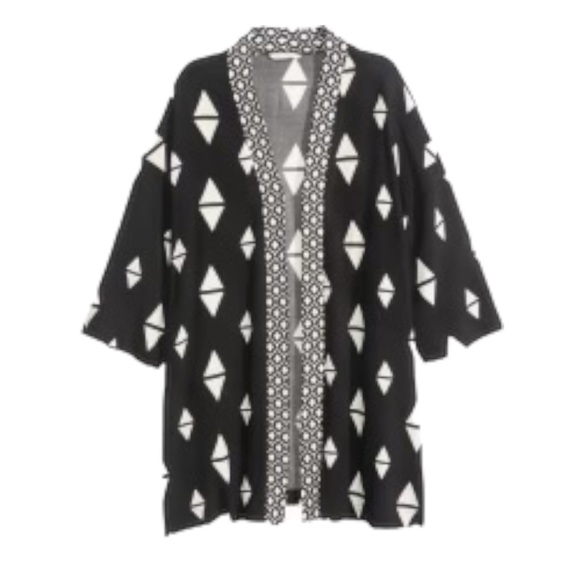 H&M Open Front Top With Pattern - Picture 2 of 8